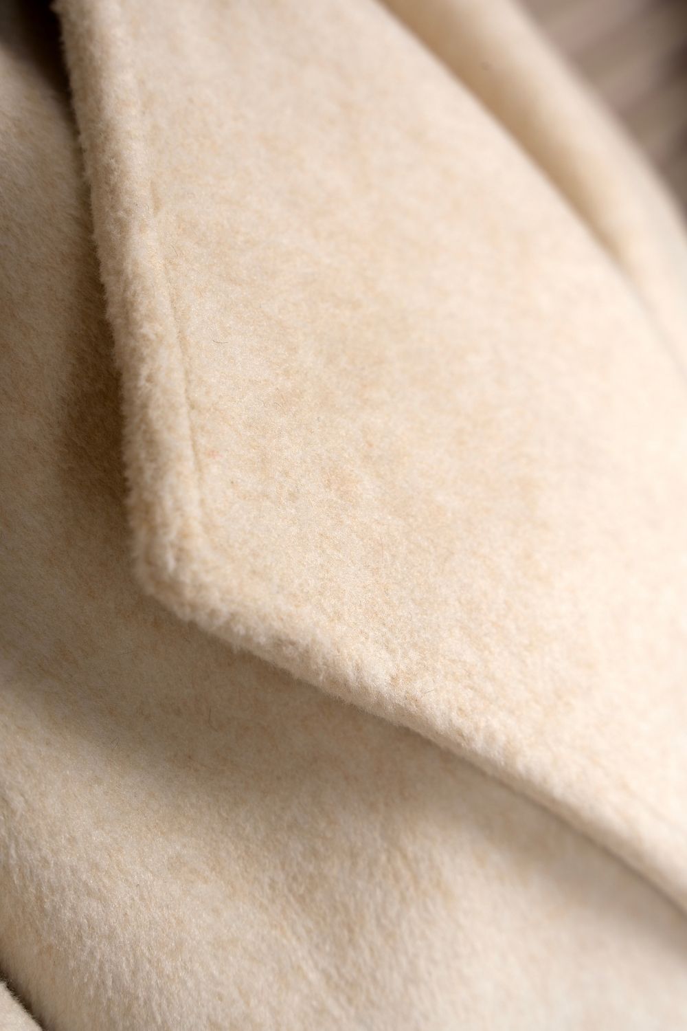 Kruvaze Kaşe Kaban Bej